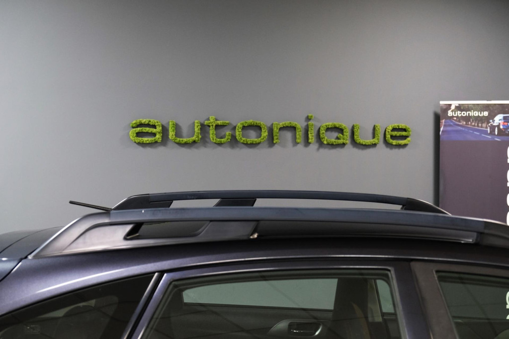 Subaru Impreza 2.0R XV AWD Automaat 36275501-21.jpg | AutoNique Occasions Uden