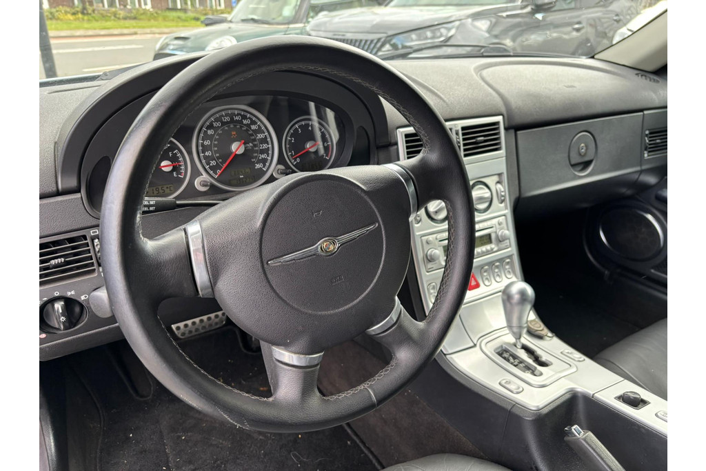 44802885-2.jpg