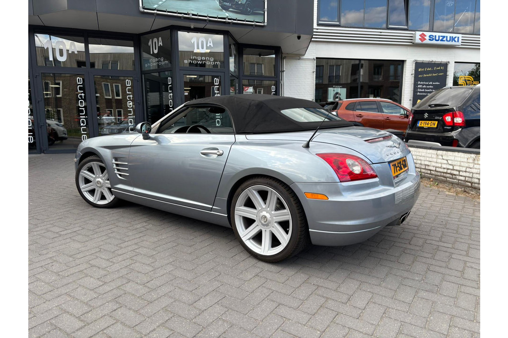 44802885-5.jpg